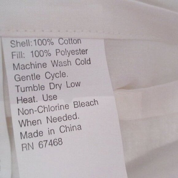 Waverly Victorian Violets Quilted Patchwork Pillow Shams Standard Set Of 2 NEW - Picture 8 of 10